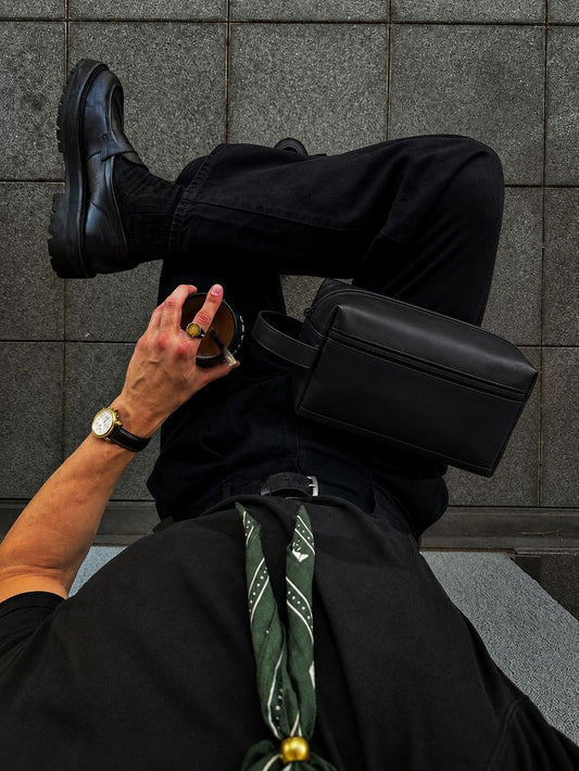 Bolso de Mano Clásico - Black