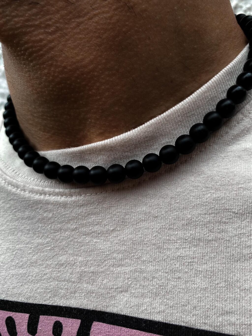 Collar de perlas black Matte 8MM - Imagen 3