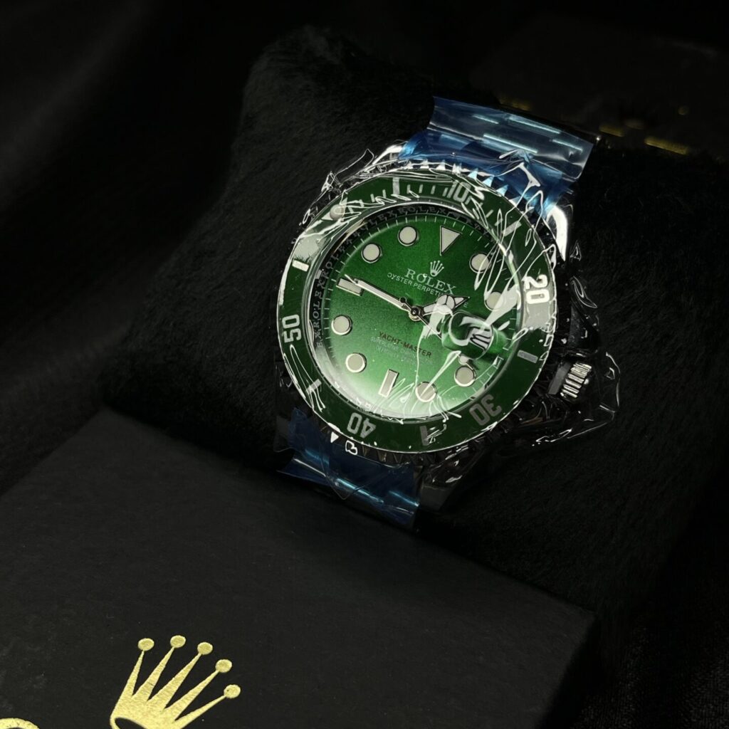 Rolex Submariner “Hulk”(Solo para reservar)