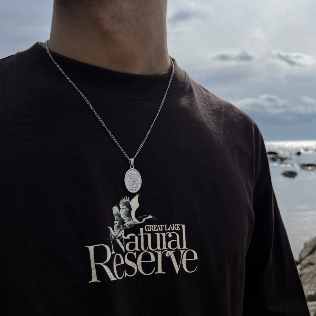 Cadena Olaia / Plated