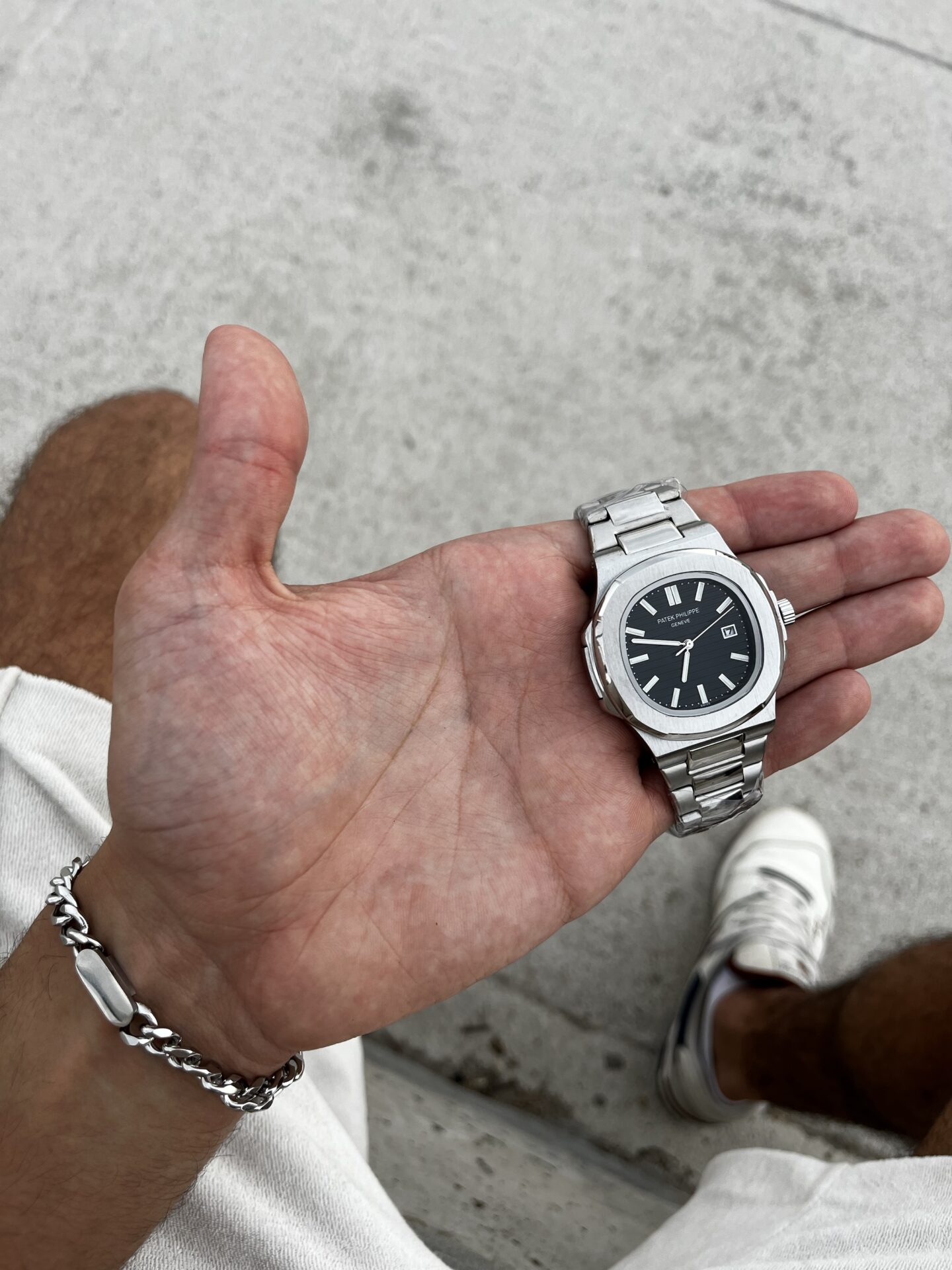 Patek Philippe Black 5712 - Imagen 4